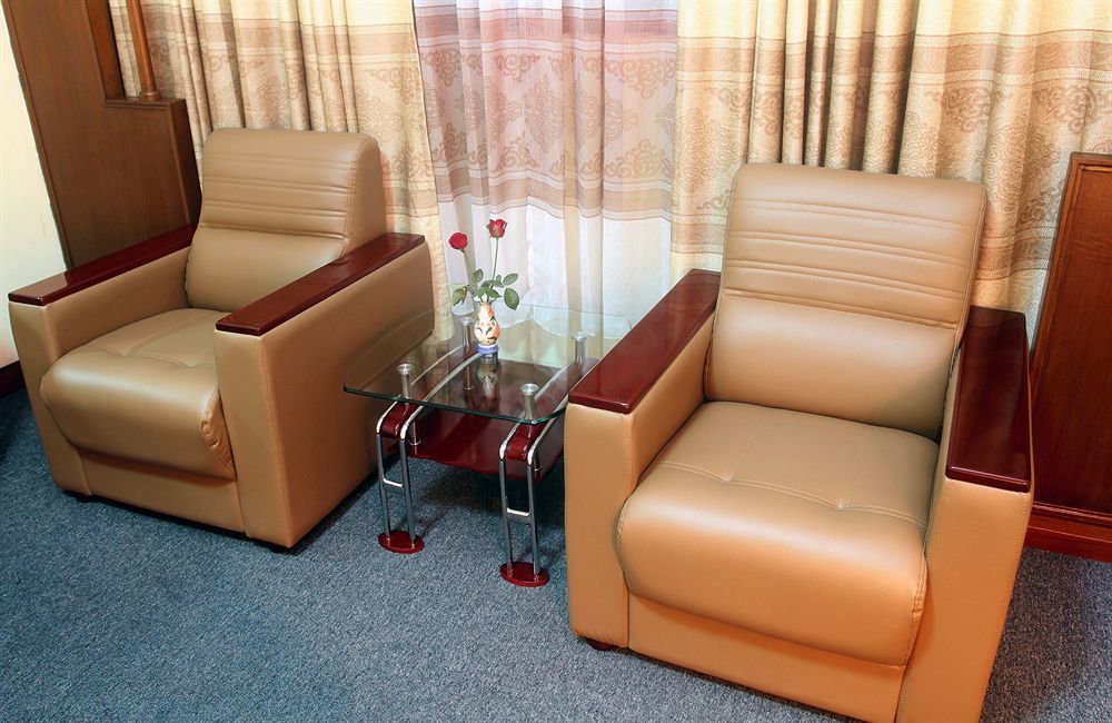 Hotel Plaza Yangon